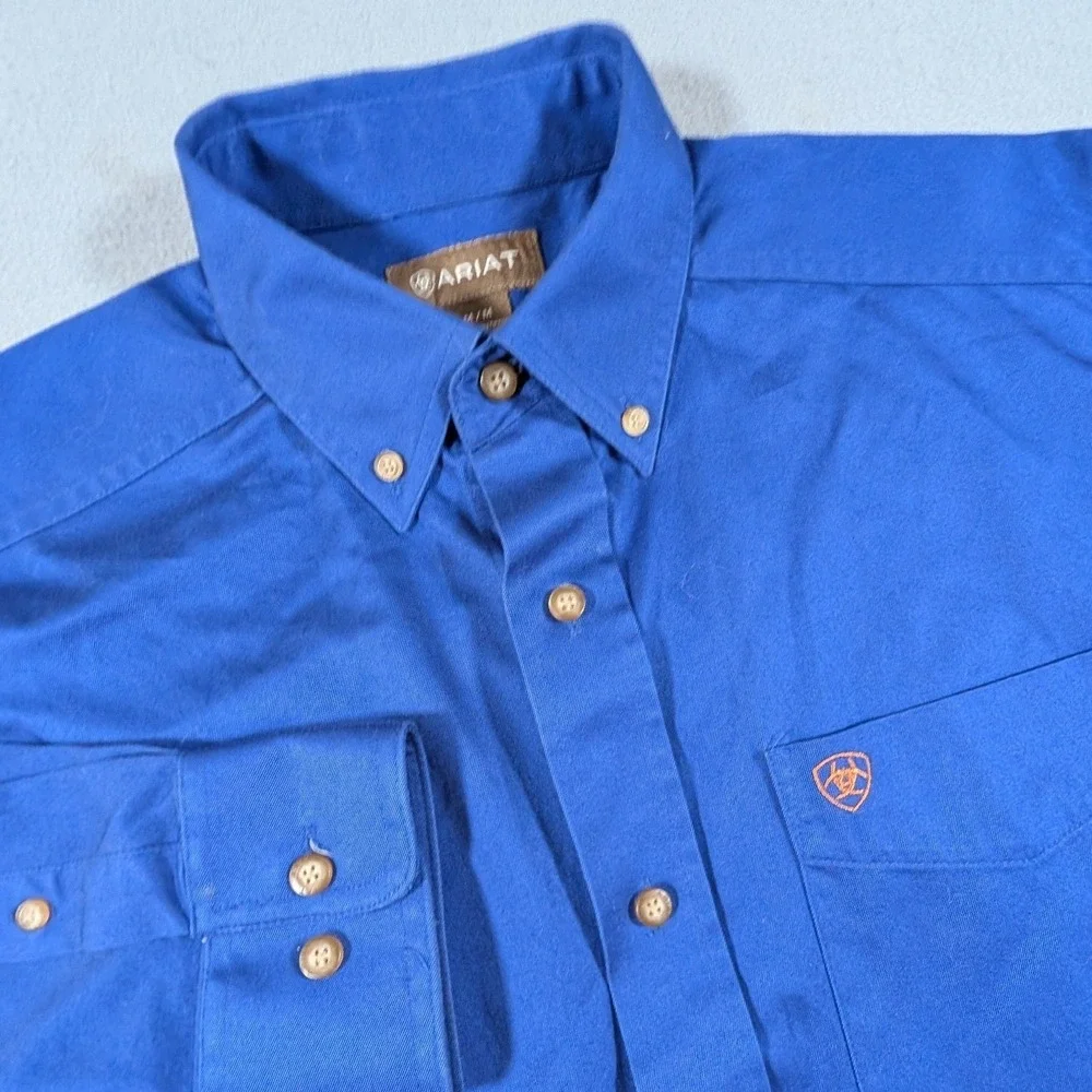 Ariat Button Down Shirt Mens Medium Blue Solid Twill Long Sleeve